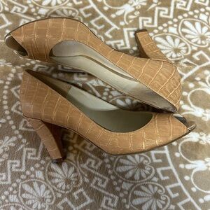 Antonio Melani Open Toe leather Heels Sz9M